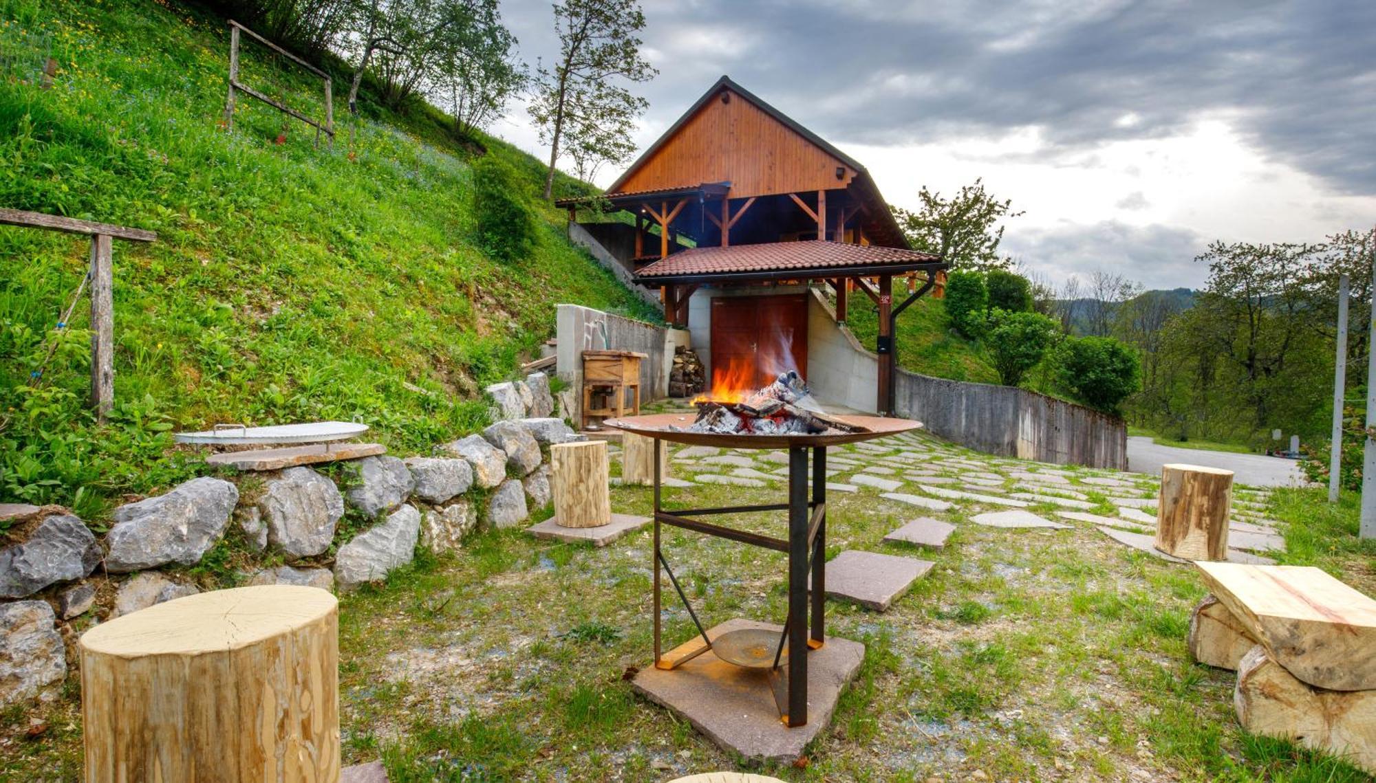 Villa Bomas House Cerkno Exterior foto